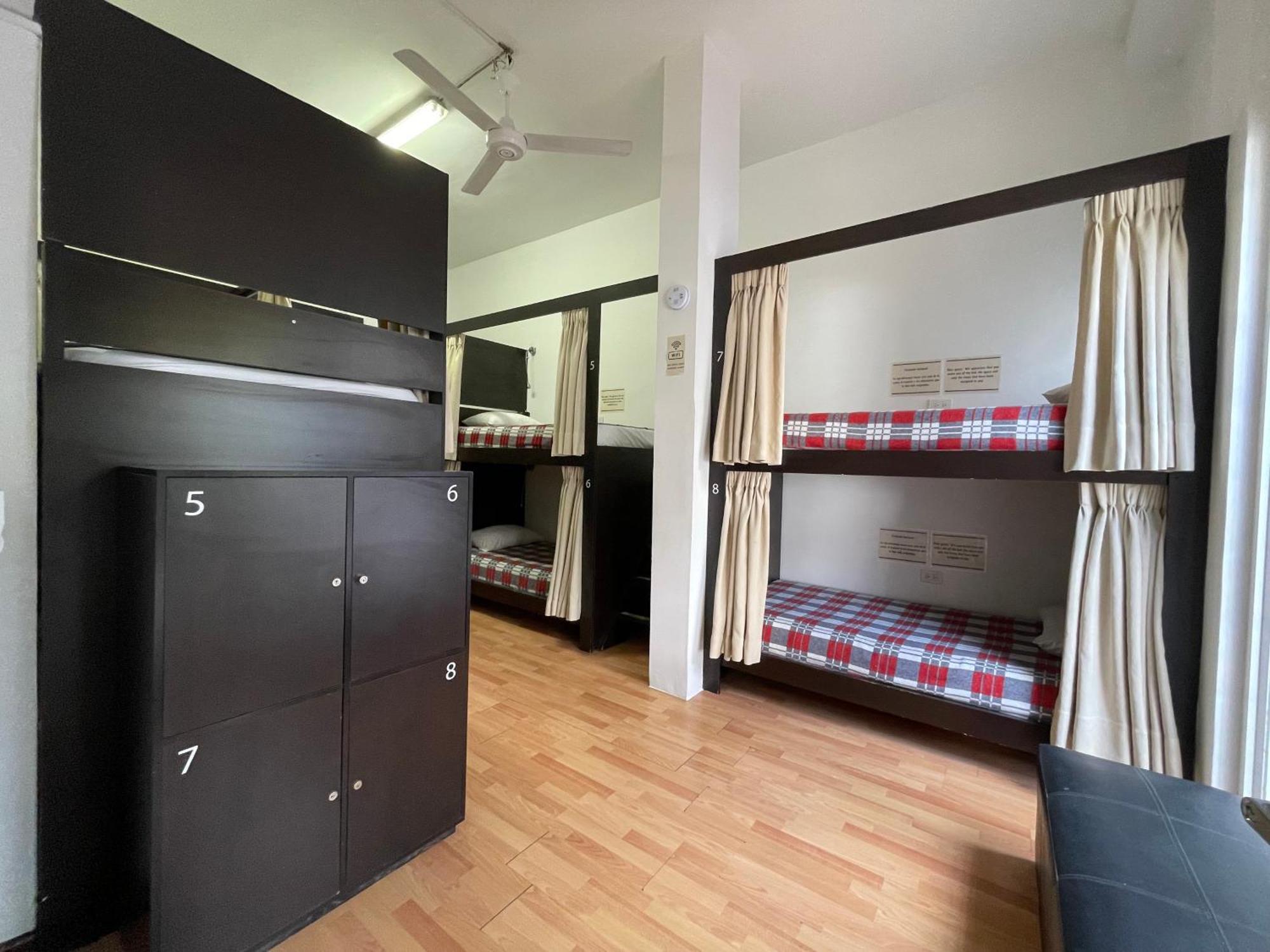 Hostal Lleras Calle 8 เมเดยิน ภายนอก รูปภาพ